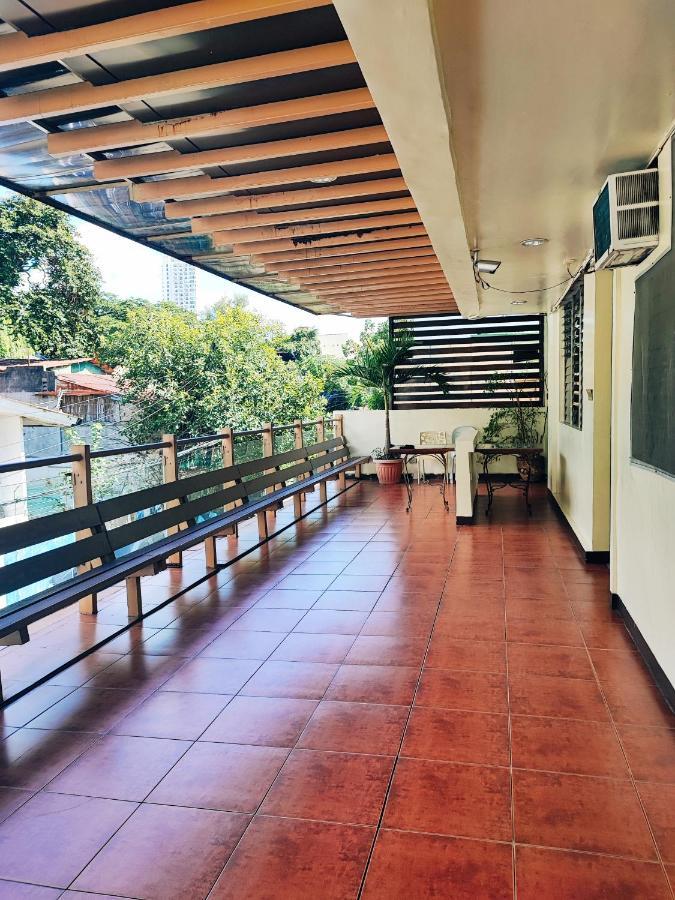Goland Pension House & Dormitory By Sms Hospitality Cebu Esterno foto